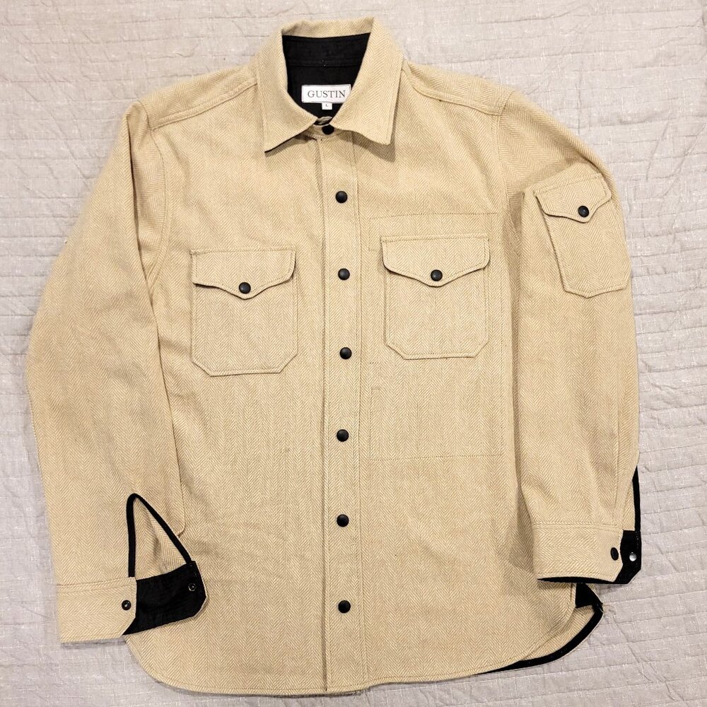 "GUSTIN" WOOLRICH CAMEL HERRINGBONE,  Large, Made in the USA